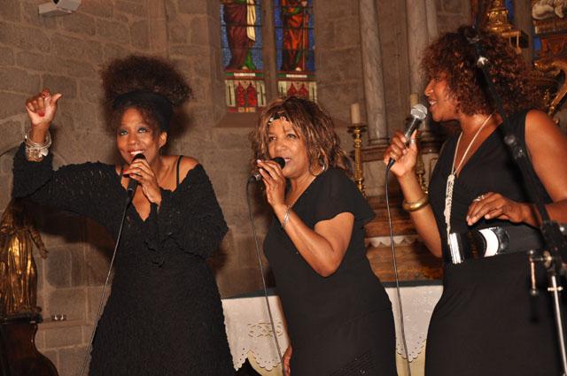 min 2011 08 14 gospel 086
